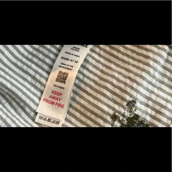 Fat Face UK seersucker blouse - Picture 6 of 9